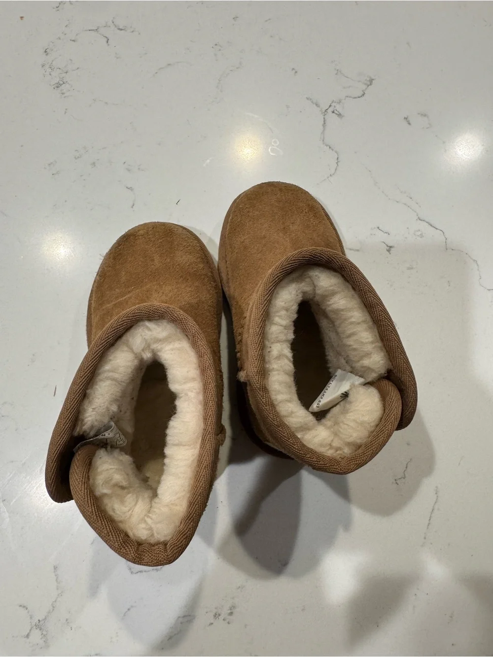 UGG Kids Jona boots in chestnut Toddler Size 7